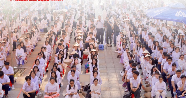 Sôi nổi “Đưa trường học đến thí sinh” tại Vũng Tàu