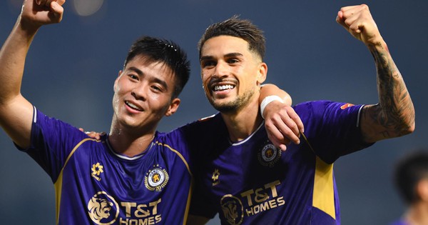 Hoàng Hên sắm vai 