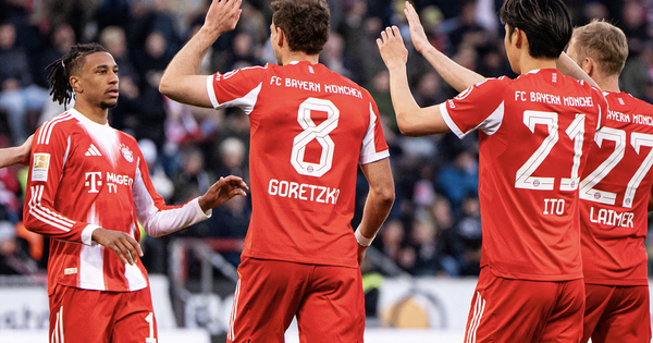 Bayern Munich dội mưa bàn thắng trước St.Pauli, xô đổ kỷ lục 54 năm Bundesliga