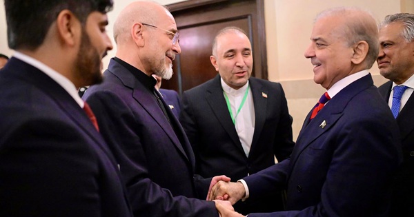 Iran đòi 5 nước Trung Đông bồi thường