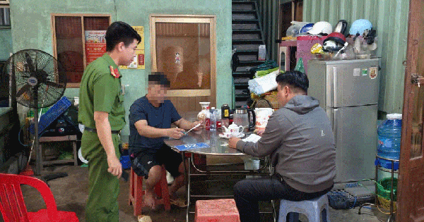 TPHCM: Vứt rác không đúng nơi quy định, một người đàn ông bị phạt 3,5 triệu đồng