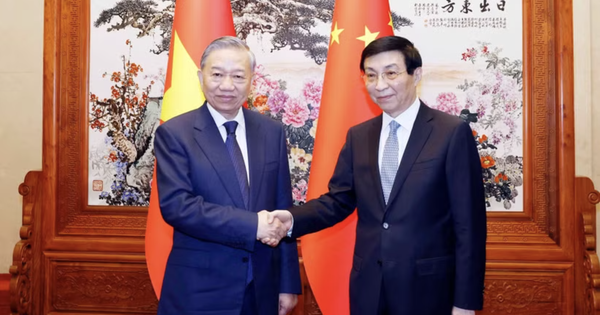 Tổng Bí thư, Chủ tịch nước Tô Lâm hội kiến Chủ tịch Chính hiệp toàn quốc Trung Quốc