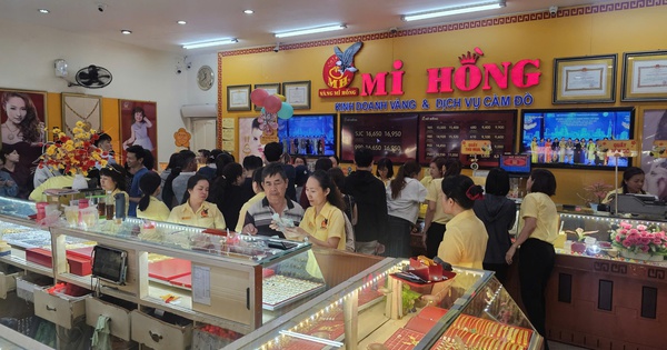 Cuối ngày 14-4, bất ngờ giá vàng miếng SJC trên thị trường tự do