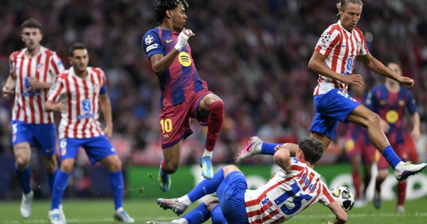 Barcelona thất trận vì non nớt