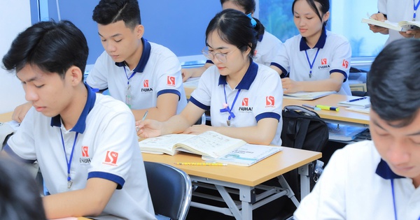 XUẤT KHẨU LAO ĐỘNG NỖ LỰC TÁI ĐỊNH VỊ (*): Đặt trong tổng thể nguồn nhân lực