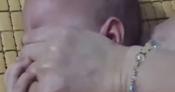 Cộng đồng mạng phẫn nộ về đoạn clip liên quan đến cháu bé 1 tuổi