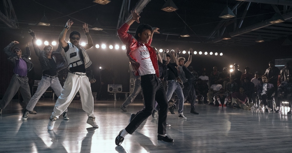 Phim tiểu sử về Michael Jackson sắp ra rạp Việt