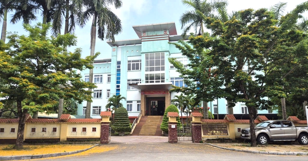 Chủ tịch tỉnh Quảng Trị chỉ đạo làm rõ vụ "người lạ" trong gói thầu 16,5 tỉ đồng