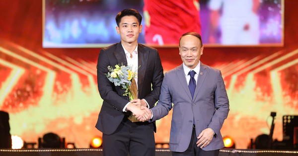 Thêm dấu ấn mới của tiền đạo Nguyễn Đình Bắc