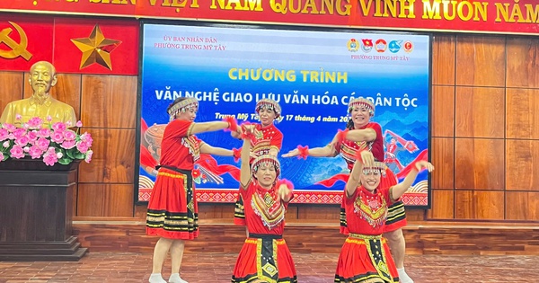Sôi nổi các hoạt động chào mừng Ngày Văn hóa các dân tộc Việt Nam tại TPHCM