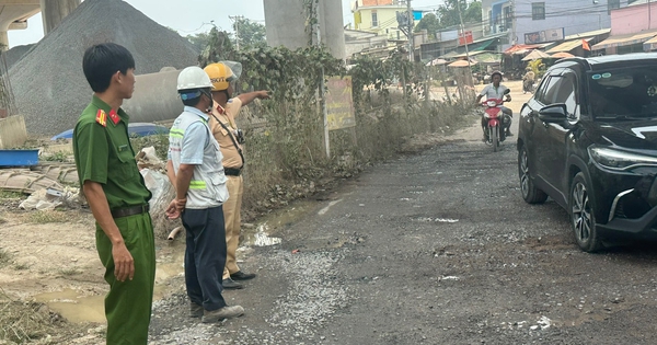 CSGT TPHCM xử phạt Ban Giao thông do vi phạm trên đường Nguyễn Xiển