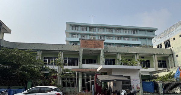 Cận cảnh nhiều trụ sở công xuống cấp ở Đà Nẵng chờ cho thuê