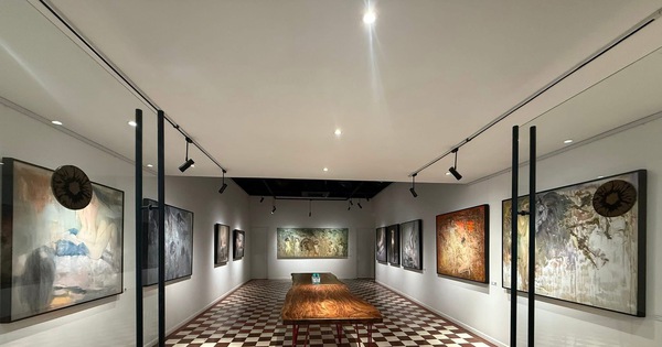 Bùi Văn Tuất và bước chuyển lặng với "Giữa những lần thở"