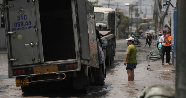 TPHCM duyệt sửa khẩn cấp đường vào cụm cảng Tân Thuận