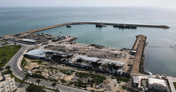 Mơ hồ bao trùm eo biển Hormuz