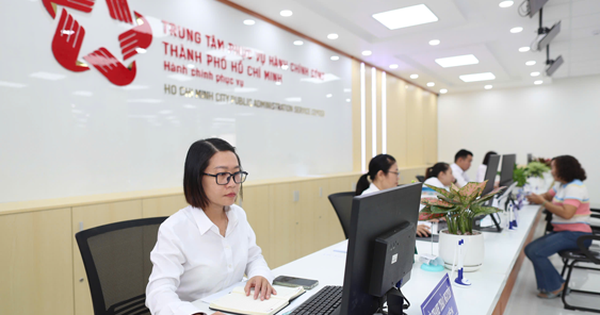 Thành ủy TPHCM thành lập 4 đoàn khảo sát người hoạt động không chuyên trách