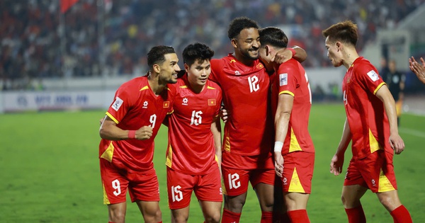 Trương Tiến Anh - mẫu tiền vệ biên hiện đại