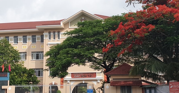 NÓNG: Nhiều trường học TPHCM cảnh báo khẩn lừa đảo suất "bao đậu", "tuyển thẳng" mùa tuyển sinh