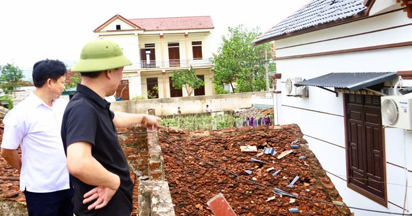 Mưa đá, dông lốc gây ảnh hưởng tới 4.000 hộ dân một xã ở Thanh Hóa