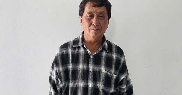 Tạm giữ đối tượng “hô biến” vé số giả thành vé trúng để lừa đảo