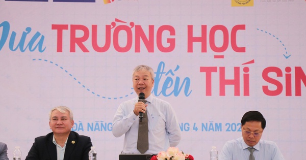 1.700 học sinh Đà Nẵng tham gia chương trình “Đưa trường học đến thí sinh”