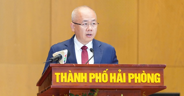 Ông Đỗ Thành Trung được bầu làm Chủ tịch UBND TP Hải Phòng với số phiếu tuyệt đối