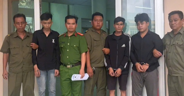 Bắt nhóm thanh niên cầm hung khí rượt đuổi nhau gần KCN Sóng Thần