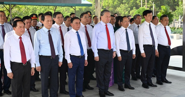 Tổng Bí thư, Chủ tịch nước Tô Lâm dâng hương tưởng niệm Tổng Bí thư Hà Huy Tập tại Hà Tĩnh