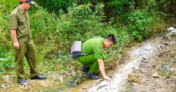 C05 - Bộ Công an vào cuộc vụ nước giếng khoan nhà dân đổi màu tím bất thường