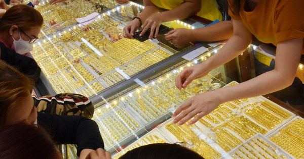 Giá vàng hôm nay, 22-4: Đảo chiều giảm mạnh