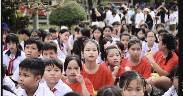 TPHCM: Áp lực đè nặng ở những trường có 100 lớp học