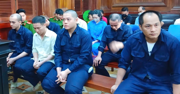 Ông chủ hệ thống bán xe máy nổi tiếng TPHCM lãnh 19 năm tù