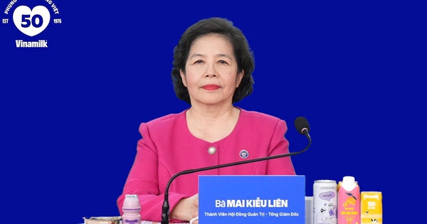 Doanh nghiệp lớn nhất ngành sữa nói gì khi thị trường tăng trưởng âm?