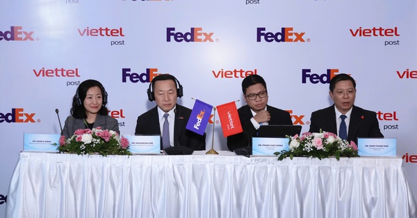FedEx "bắt tay" Viettel Post tăng cường mạng lưới chuyển phát tại Việt Nam