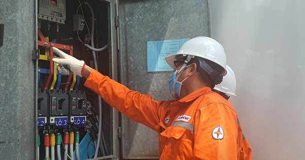 Điện lực TPHCM phát thông báo quan trọng về cung cấp điện dịp Giỗ Tổ và lễ 30-4, 1-5