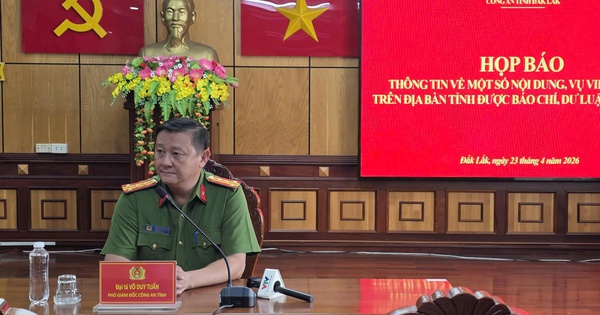 Bắt đầu họp báo vụ việc nam sinh lớp 12 tử vong ở Đắk Lắk