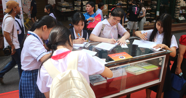 Nâng tầm văn hóa đọc