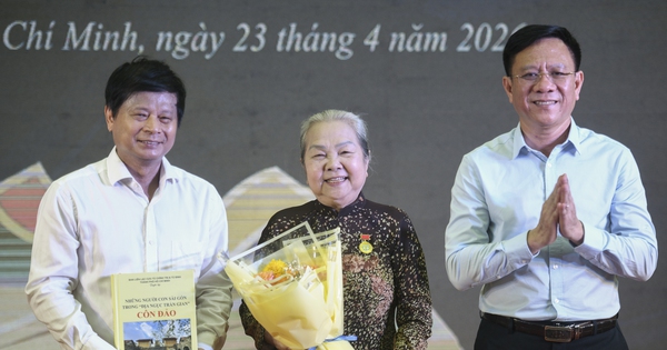 Ký ức Côn Đảo trong không gian tủ sách cộng đồng