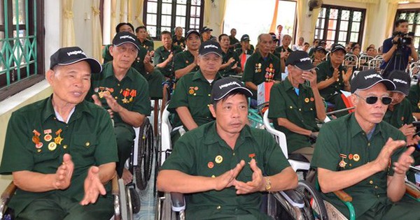 Thủ tướng Chính phủ yêu cầu các Chủ tịch tỉnh trực tiếp thăm hỏi, tặng quà thương bệnh binh dịp 30-4