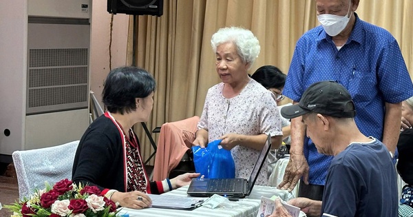 Cần chính sách hỗ trợ người có lương hưu thấp