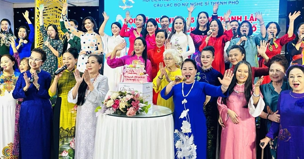 25 năm CLB Nữ nghệ sĩ TP HCM: Khi yêu thương trở thành phương thức hành động