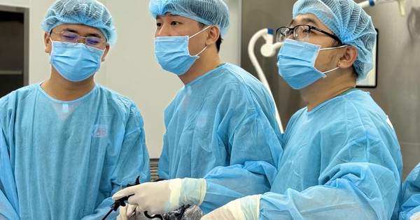 Bỏ qua dấu hiệu tiểu ra máu, người đàn ông phát hiện bị u thận