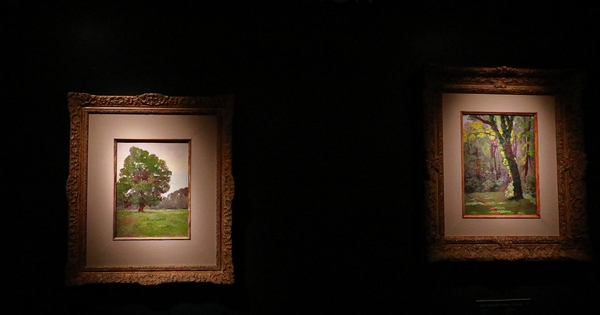 Chiêm ngưỡng 20 tác phẩm hội họa của vua Hàm Nghi tại Văn Miếu - Quốc Tử Giám