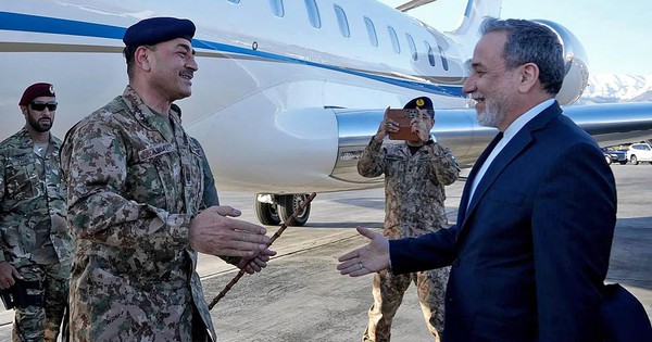 Chiến sự Trung Đông 24-4: Tehran liên lạc Pakistan, Israel "chờ đèn xanh" tái tấn công Iran