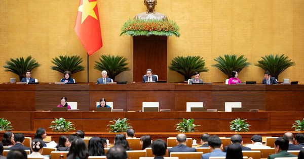 "Chốt" mục tiêu tăng trưởng 10%/năm, đưa Việt Nam vào nhóm 30 nền kinh tế hàng đầu thế giới