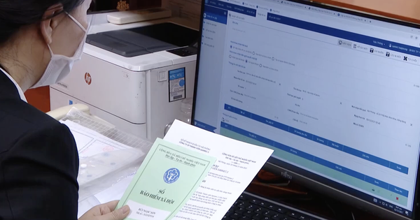 Có được "đóng nhờ" BHXH, BHYT qua doanh nghiệp?