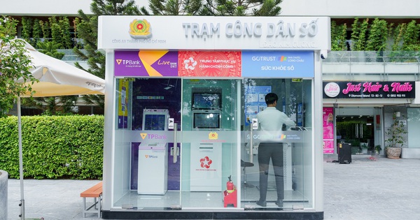 TPBank tiên phong triển khai mô hình LiveBank 24/7 kết hợp Trạm công dân số