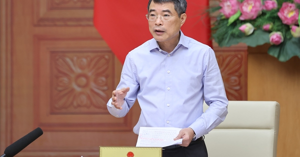 Bảo đảm sách giáo khoa dùng chung toàn quốc