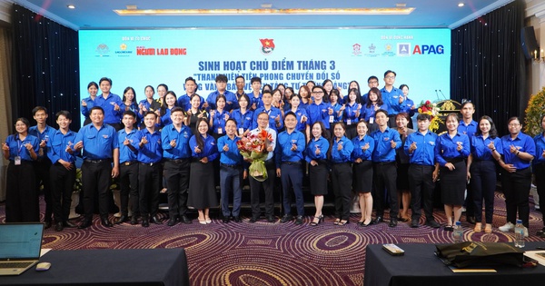 XÂY DỰNG ĐẢNG VỮNG MẠNH TRONG KỶ NGUYÊN SỐ: Làm chủ không gian mạng, giữ vững "mặt trận" số