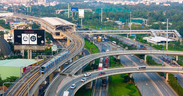 TPHCM chú trọng phát triển bền vững (*): Hạ tầng giao thông đồng bộ, hiện đại